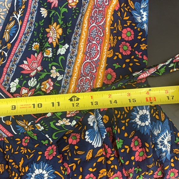 🎉HP🎉Boho Maxi Wrap Dress - on ‘Dead to Me’ - Picture 13 of 13